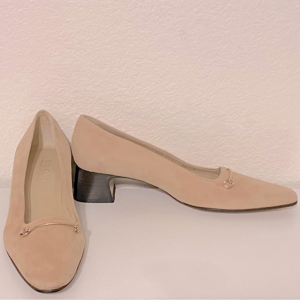 (NWOT) Gucci Vintage Suede Horse Bit Taupe Pink Mid-Heel Pointed Heels | 35C